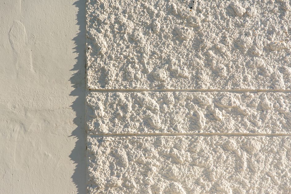 Isolation thermique par l'extérieur d'une maison — illustration de l'article : Prix isolation extérieure maison 140m2 : coût moyen et diagnostic énergétique